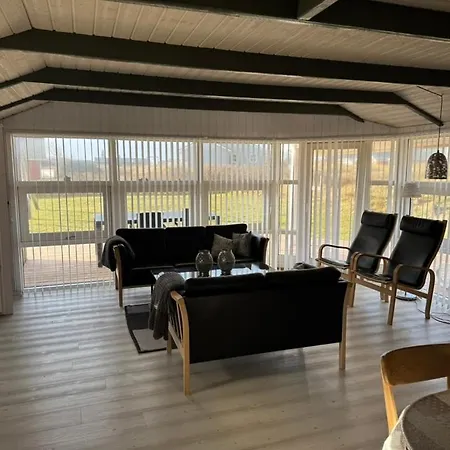 Lakolk 152 Feriehus *
